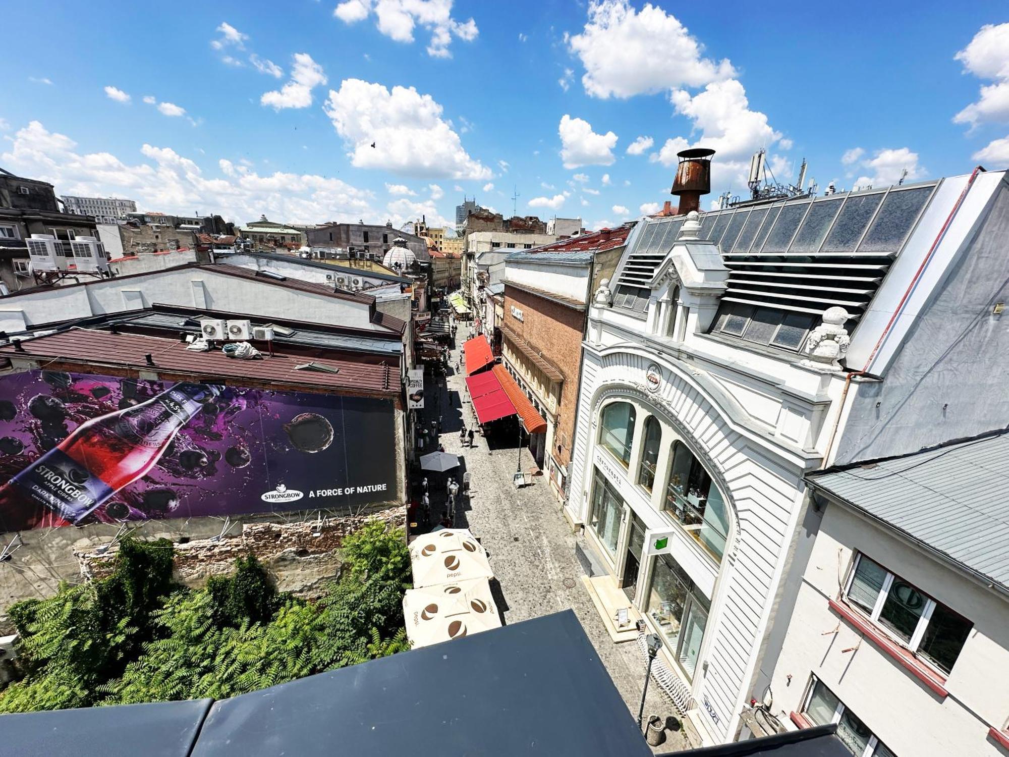 Отель Stil Oldtown Бухарест Экстерьер фото